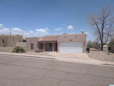 /international/us/2112-pope-silver-city-nm-110100073387/