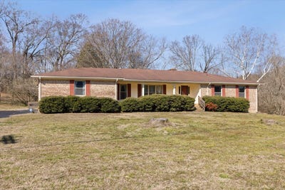 /international/us/557-alvin-york-highway-whitwell-tn-110105636295/