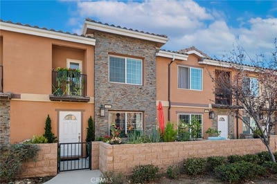 /international/us/16408-valencia-avenue-fontana-ca-110108506085/