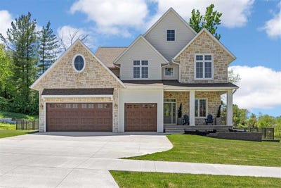 /international/us/416-auburn-ridge-rd-coralville-ia-110110196126/