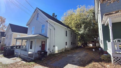 /international/us/150-parkview-avenue-bangor-me-110120736639/