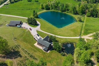 /international/us/6277-state-route-751-stone-creek-oh-110108266732/