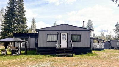 /international/us/2242-gray-rd-newport-wa-110107712222/