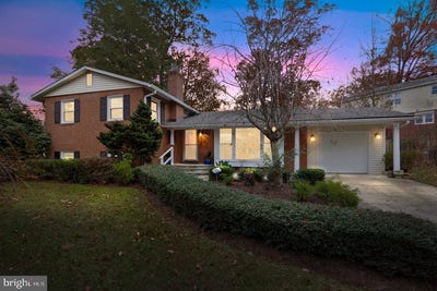 /international/us/1416-crestridge-drive-silver-spring-md-110107909956/