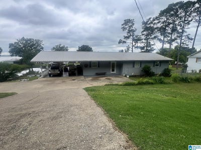 /international/us/1081-lakemont-drive-southside-al-110099688457/