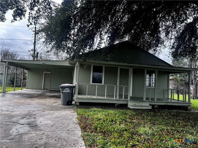 /international/us/3601-cedar-street-victoria-tx-110096919596/