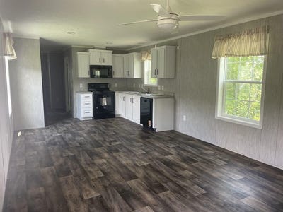 /international/us/34-addison-drive-berlin-vt-110100879991/