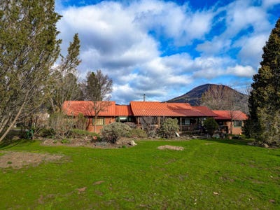 /international/us/4033-upland-drive-montague-ca-110106030015/