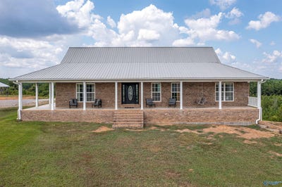 /international/us/2175-county-road-14-piedmont-al-110101239600/