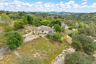 /international/us/2557-live-oak-park-rd-fallbrook-ca-110108475130/