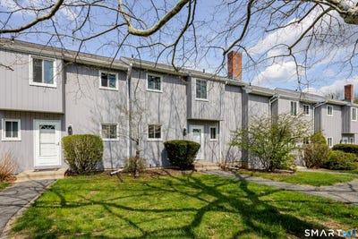 /international/us/10-monika-lane-brookfield-ct-110107417857/