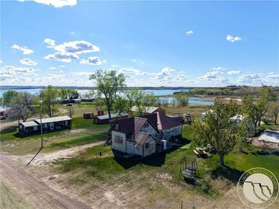 /international/us/106-crappie-mt-110106371936/