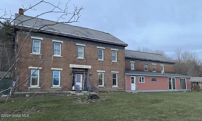 /international/us/4935-state-route-67-hoosick-falls-ny-110093536981/