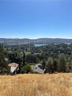 /international/us/12415-mountain-view-drive-clearlake-oaks-ca-110102027731/