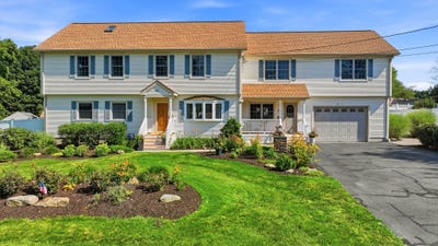 /international/us/37-upland-rd-holyoke-ma-110120691069/