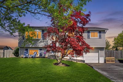 /international/us/122-rolling-meadows-road-middletown-ny-110107898032/