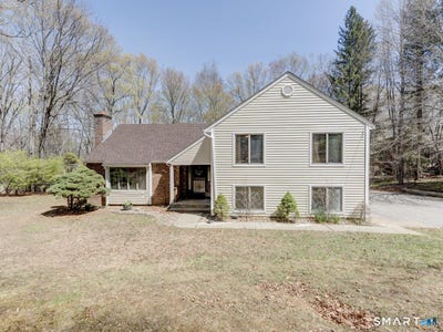 /international/us/167-mill-hill-road-colchester-ct-110108062912/