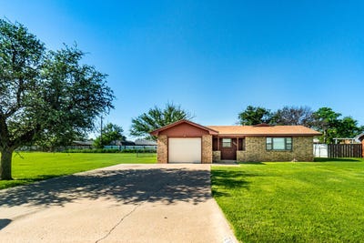/international/us/1023-nw-11th-st-tulia-tx-110100921402/