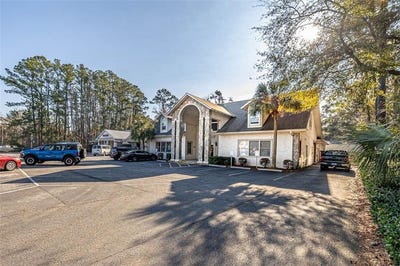 /international/us/124-chapel-crossing-road-brunswick-ga-110106497962/