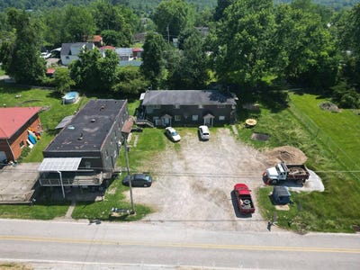 /international/us/404-high-street-saint-albans-wv-110100095625/