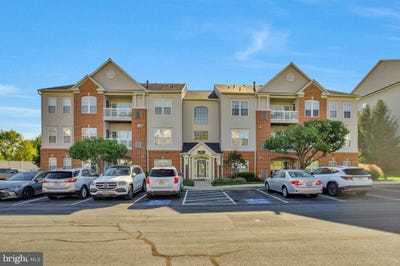 /international/us/8135-cyprus-cedar-lane-ellicott-city-md-110120482200/
