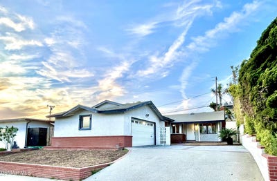 /international/us/1045-marvista-avenue-seal-beach-ca-110107438722/