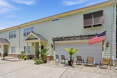 /international/us/577-sunnyside-ave-murrells-inlet-sc-110108363867/