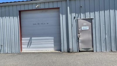 /international/us/15-jan-sebastian-drive-sandwich-ma-110108346789/