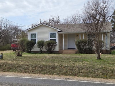 /international/us/404-s-pecan-street-bells-tx-110106239601/