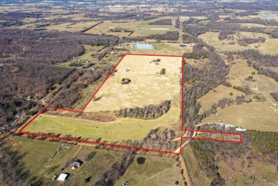 /international/us/9068-county-road-green-forest-ar-110107721805/