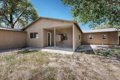 /international/us/39-orchard-road-belen-nm-110101456272/