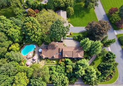 /international/us/100-edgewood-avenue-smithtown-ny-110120089931/