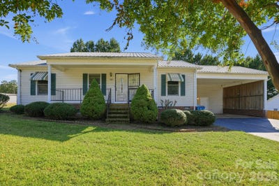 /international/us/3033-26th-street-lane-hickory-nc-110120650611/