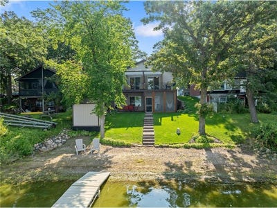 /international/us/6824-107th-avenue-se-clear-lake-twp-mn-110099828666/