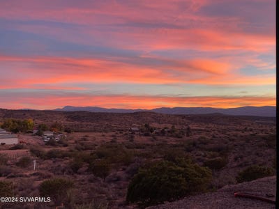 /international/us/11900-e-bareback-lane-cornville-az-110107418832/