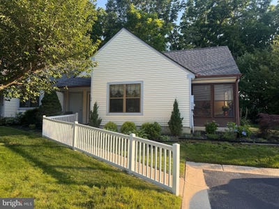 /international/us/735-s-main-road-vineland-nj-110108903283/