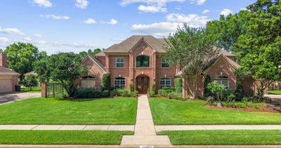/international/us/21502-kelliwood-greens-drive-katy-tx-110108443823/