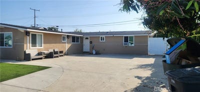 /international/us/745-vine-street-anaheim-ca-110099241873/