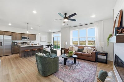 /international/us/1377-meadow-rose-place-waukee-ia-110108340185/
