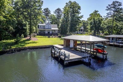 /international/us/110-nw-harbour-point-milledgeville-ga-110108566746/