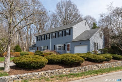 /international/us/23-hampshire-road-madison-ct-110107396438/