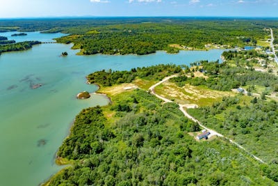 /international/us/seaberry-landing-road-lot-1-jonesport-me-110102814292/