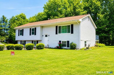 /international/us/520-long-hill-avenue-shelton-ct-110108472653/