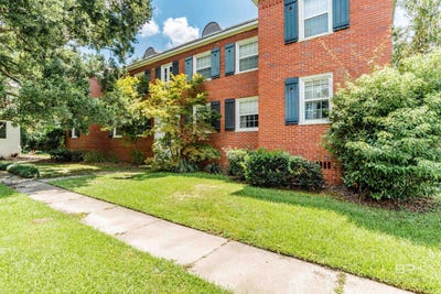 /international/us/214-upham-street-mobile-al-110104410192/
