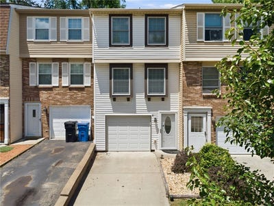 /international/us/296-huntingdon-ave-irwin-pa-110108882790/