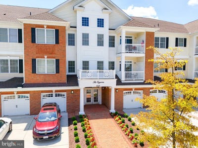 /international/us/15110-heather-mill-lane-haymarket-va-110107989137/