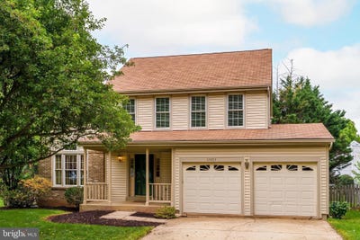 /international/us/13203-stone-heather-drive-herndon-va-110108070574/
