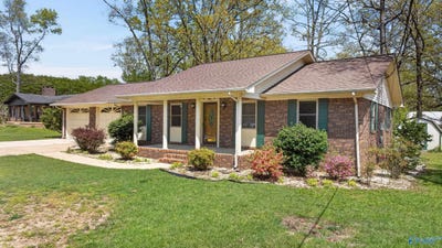 /international/us/35-third-avenue-rainsville-al-110107287898/