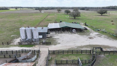 /international/us/7211-se-200-ave-morriston-fl-110100095641/