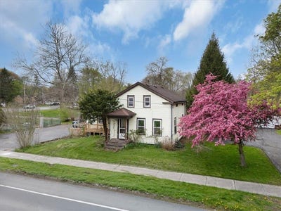 /international/us/2095-baird-road-penfield-ny-110107797776/